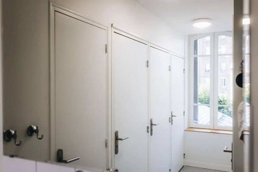 Les Chouettes Hostel