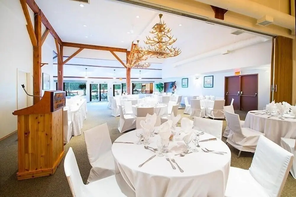Bayshore Inn & Spa