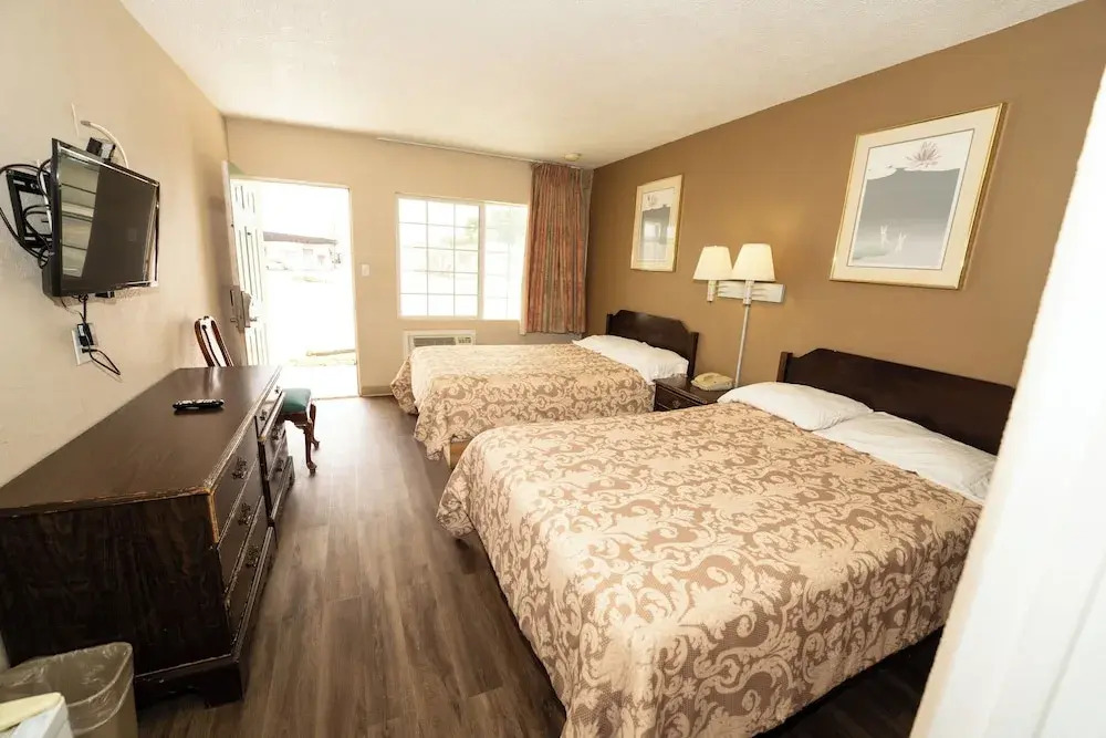 Budget Inn Snyder