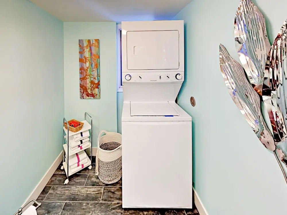 Woodside Unit #3B - 3 Br Condo