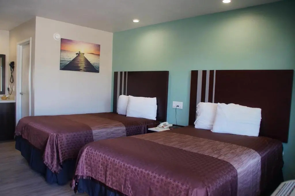 Beach Inn