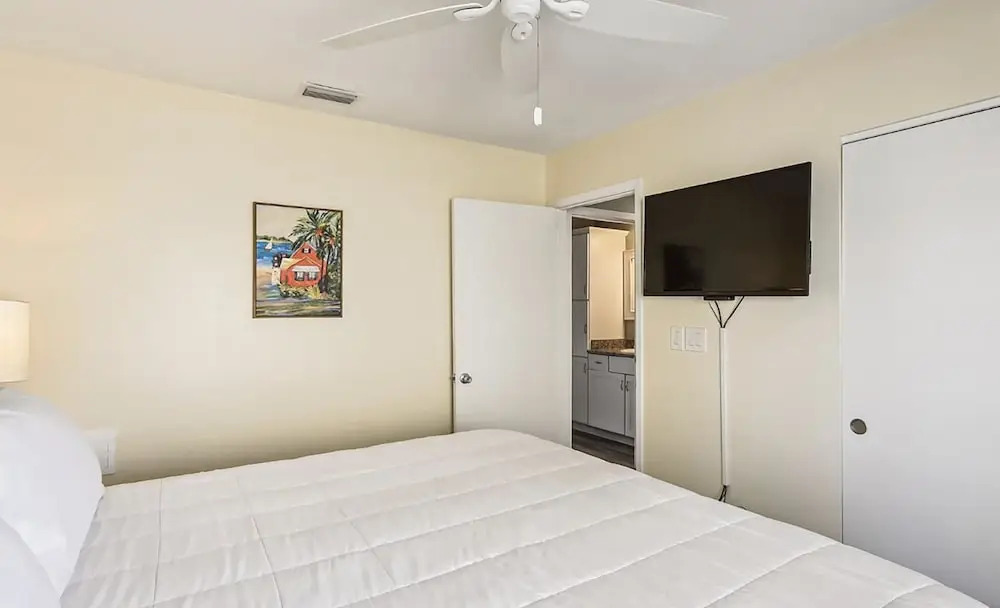Sandpiper Cove 3202 2 Bedroom Condo by RedAwning
