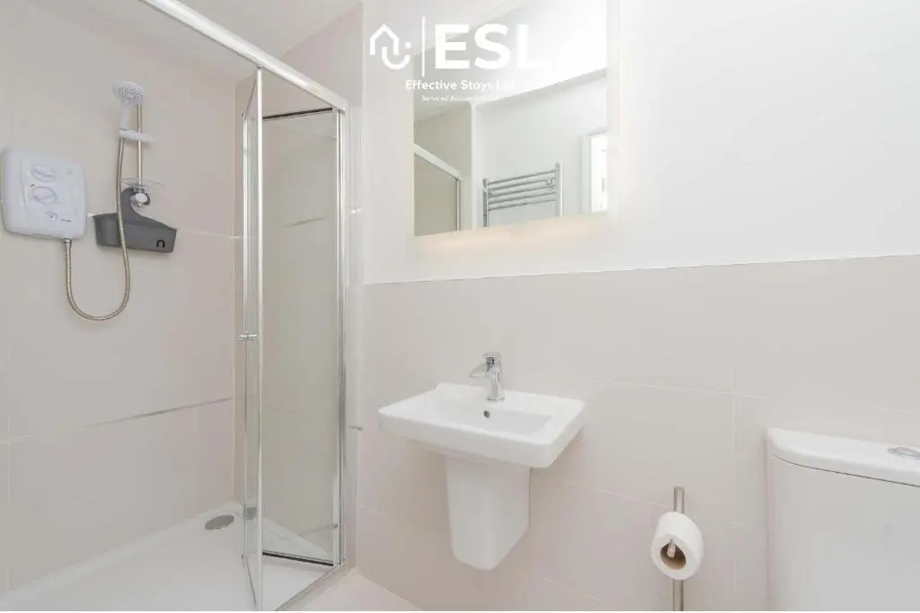 Studio 1, First Floor Town Centre Apartment