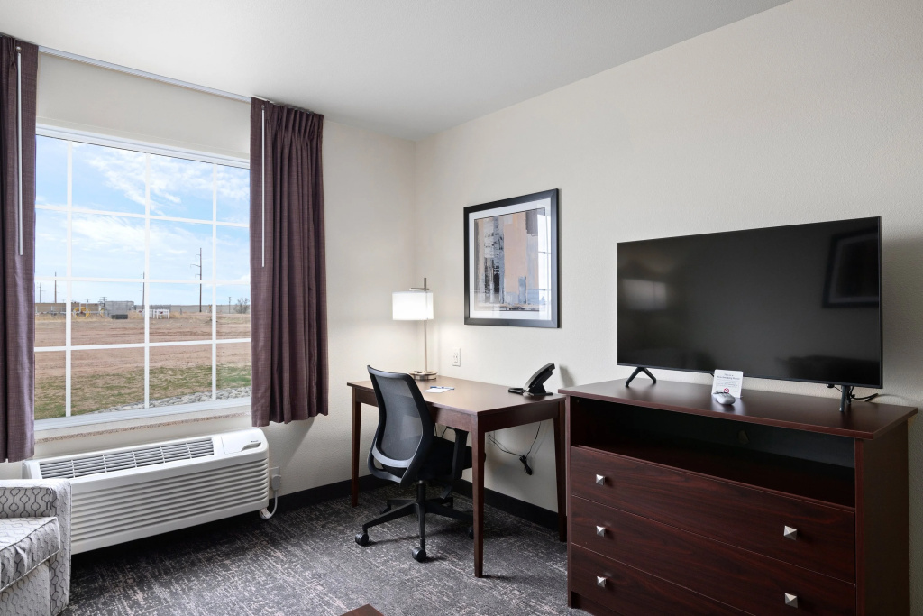 Cobblestone Inn & Suites - Yuma