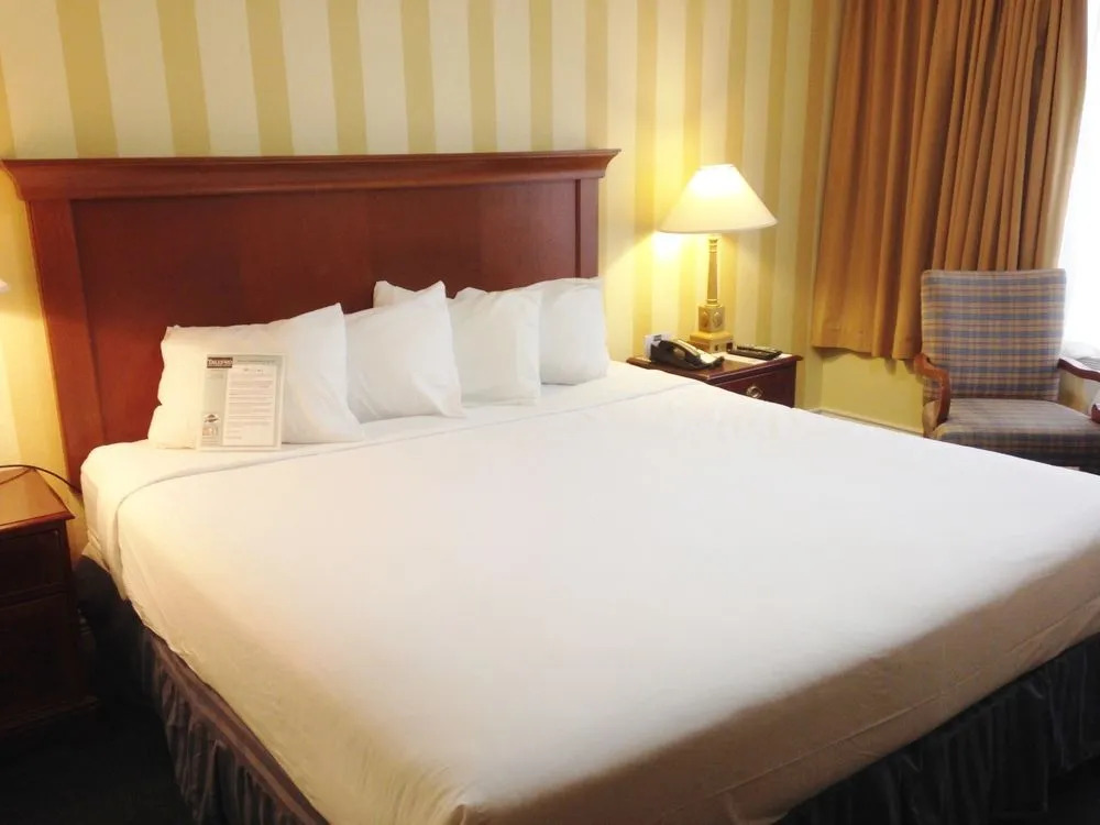 Tally-Ho Hotel