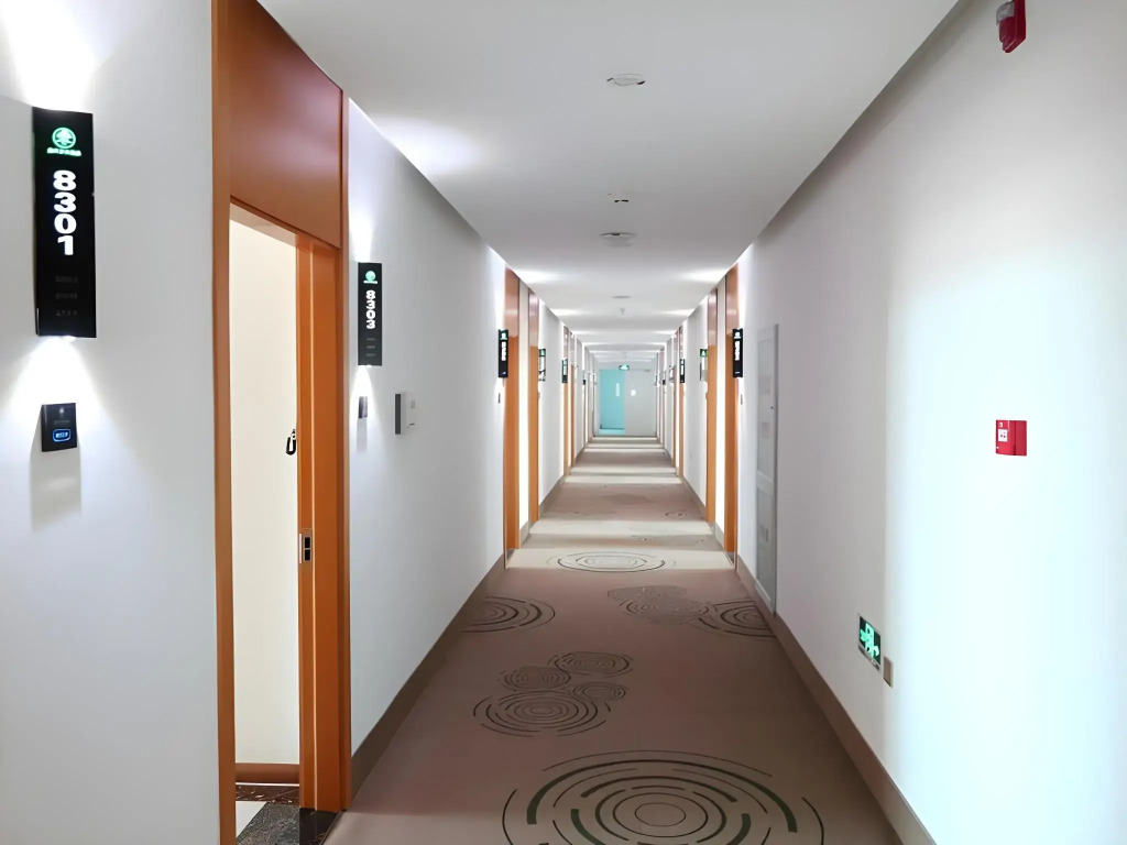 GreenTree Inn Beijing Huairou District Beifang Town Xingfu Avenue Business Hotel