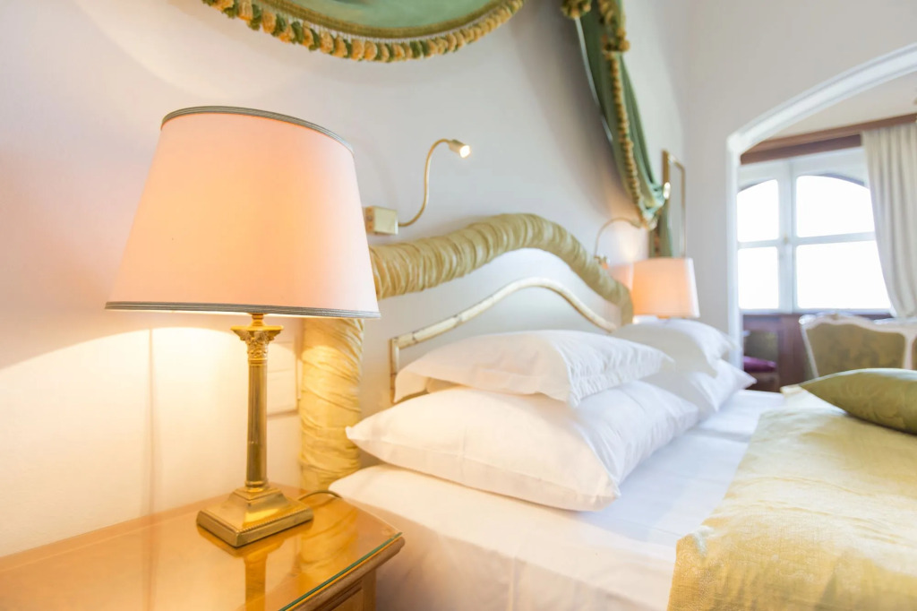 Hotel Schloss Mönchstein