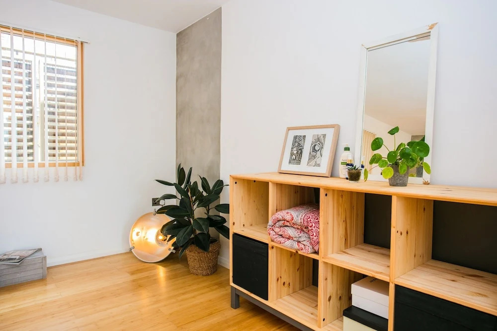 Beautiful 2-bedroom Flat With Balcony in E London