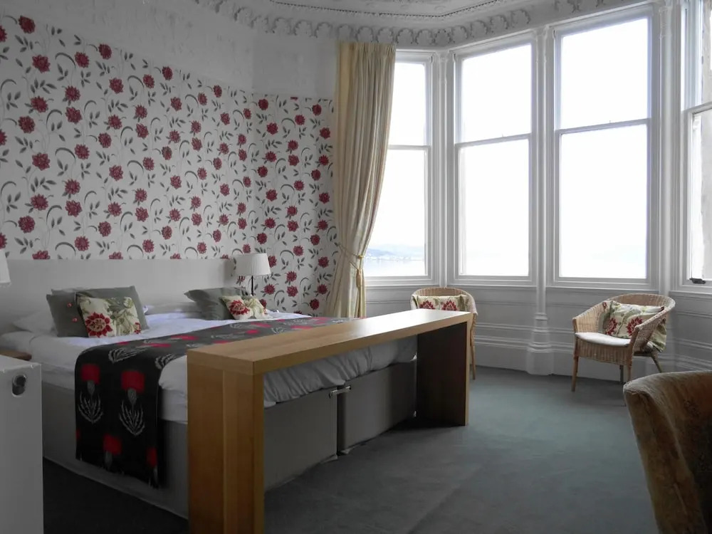 The Ardyne Guest House
