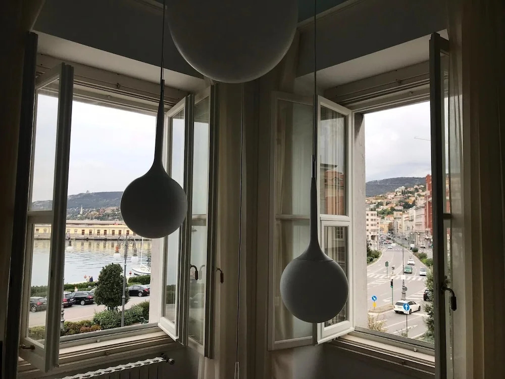 HOMEY I Peps Rooms & Apartment