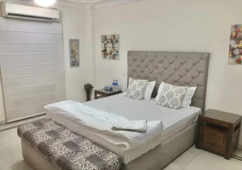 Kuvera Home Stay