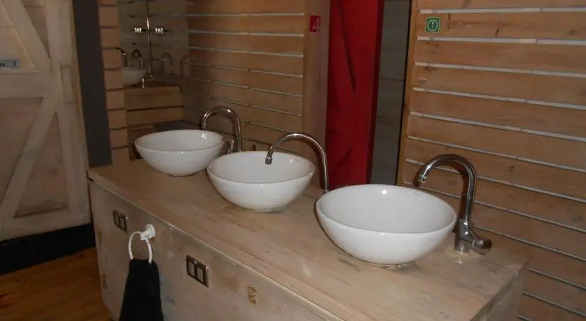 Dominica Hostel