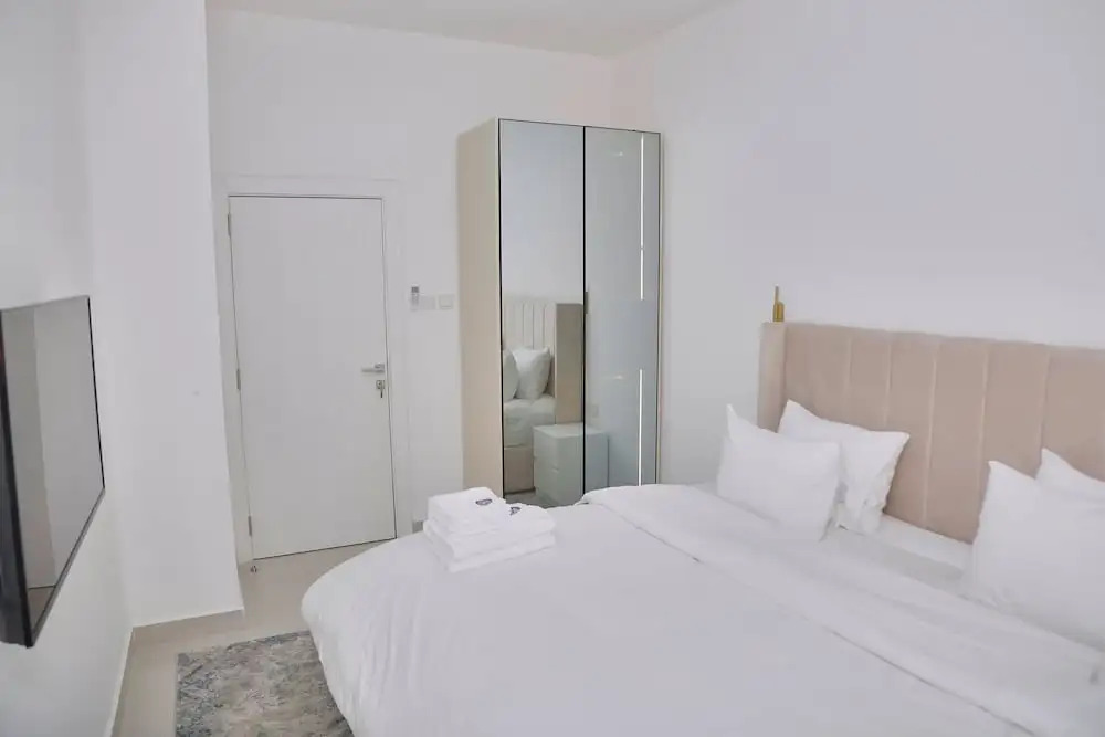 Bluerock Residences