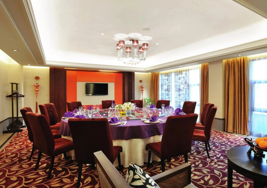 Tangshan Toyal Court A paradise