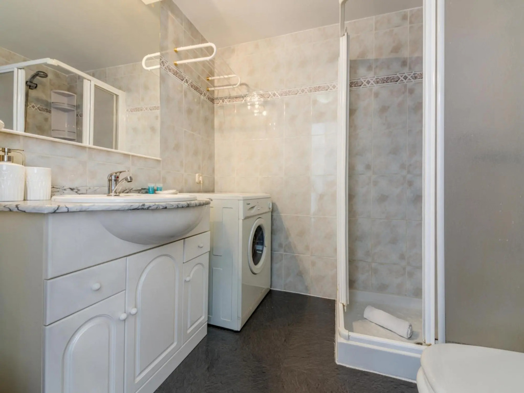 Benal Beach 1 Bedroom With Terrace