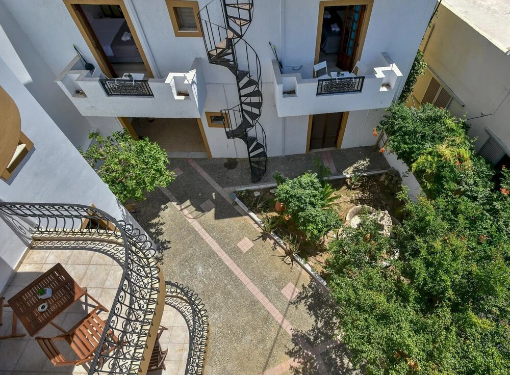 Eva Studios 8 in Agia Pelagia