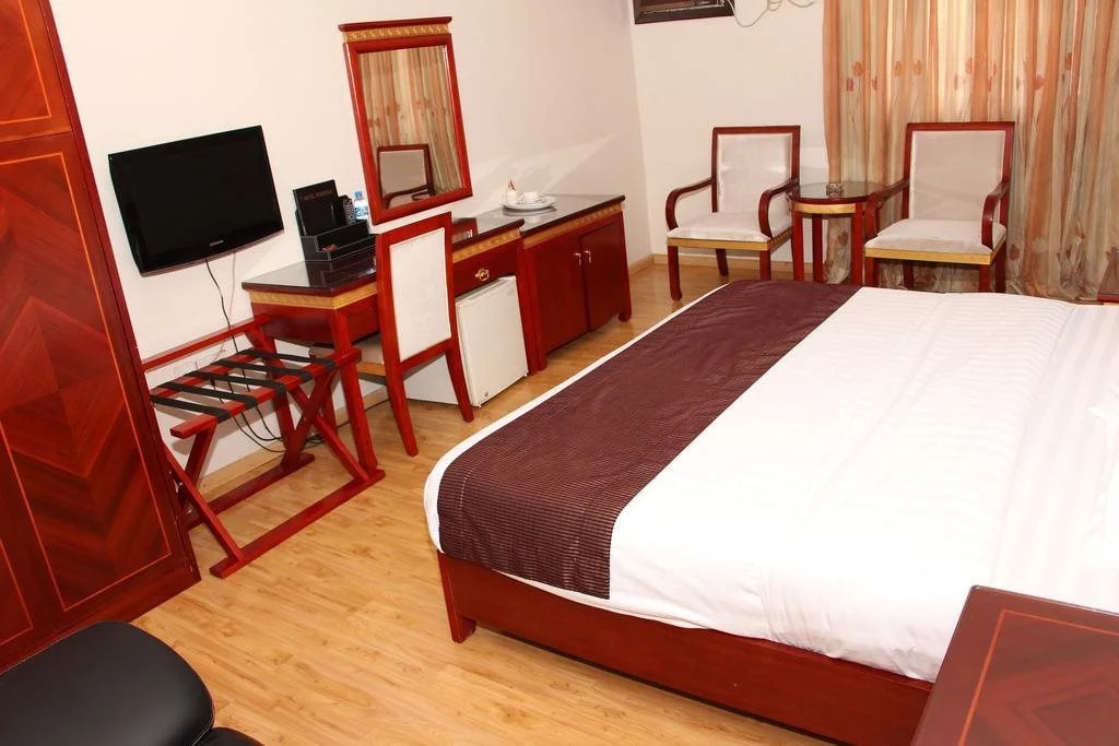 Hotel Rosebud