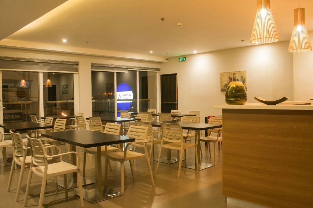 1A Express Hotel