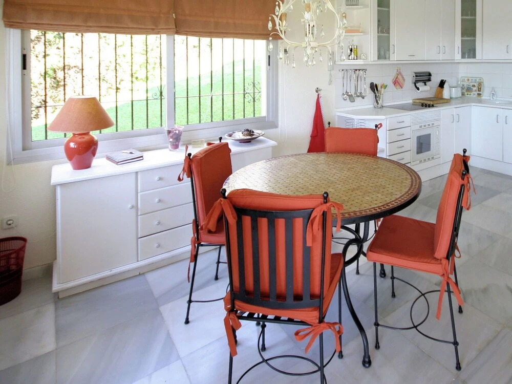 Superb Villa in Elviria With Swimming Pool