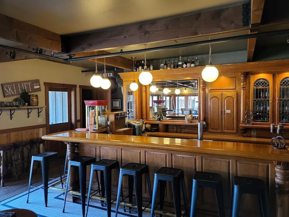 Twisp Terrace Lodge