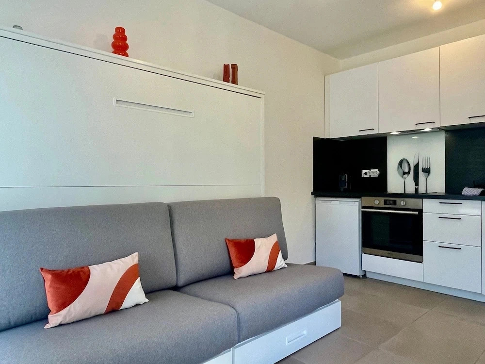 Charming Studio With Parking Near Monaco