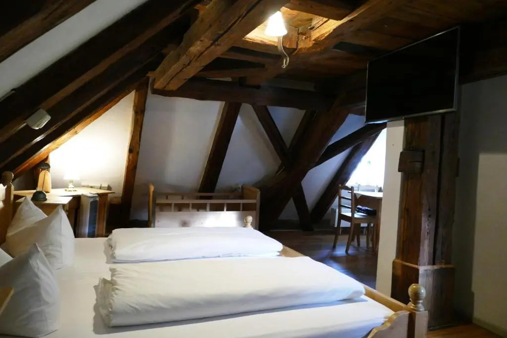 Hotel zum schwarzen Ross und Gutmann Zur Post