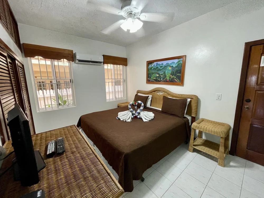 Belizean Reef Suites