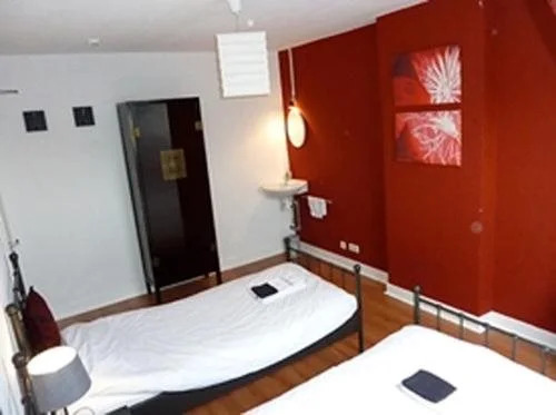 Bed & Coffee Inn dn Acht