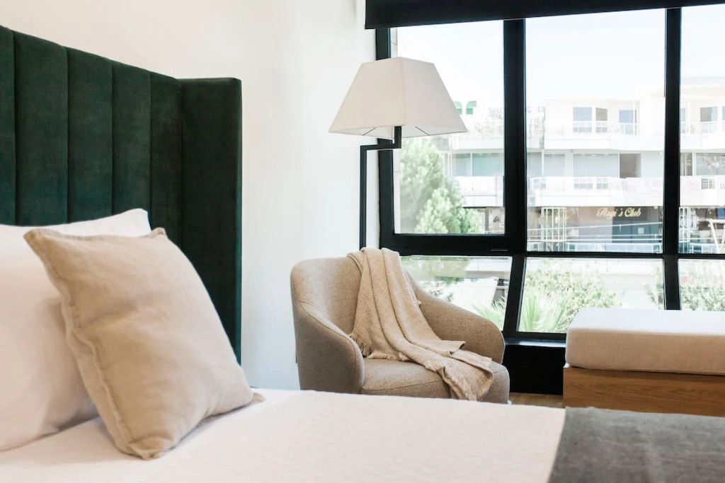 2 Side by Side Suites in Athens Riviera by The Olon
