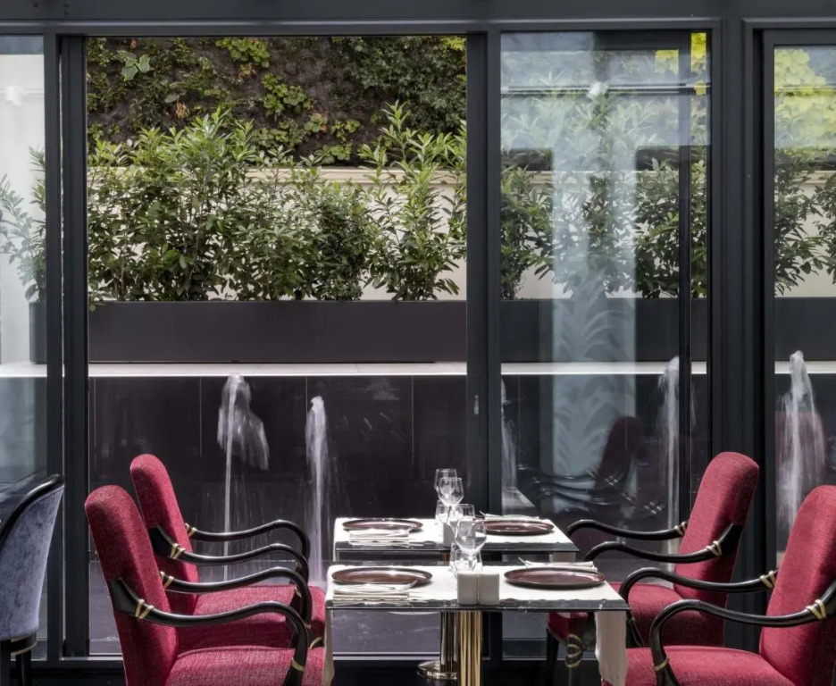 Paris jAdore Hotel & Spa
