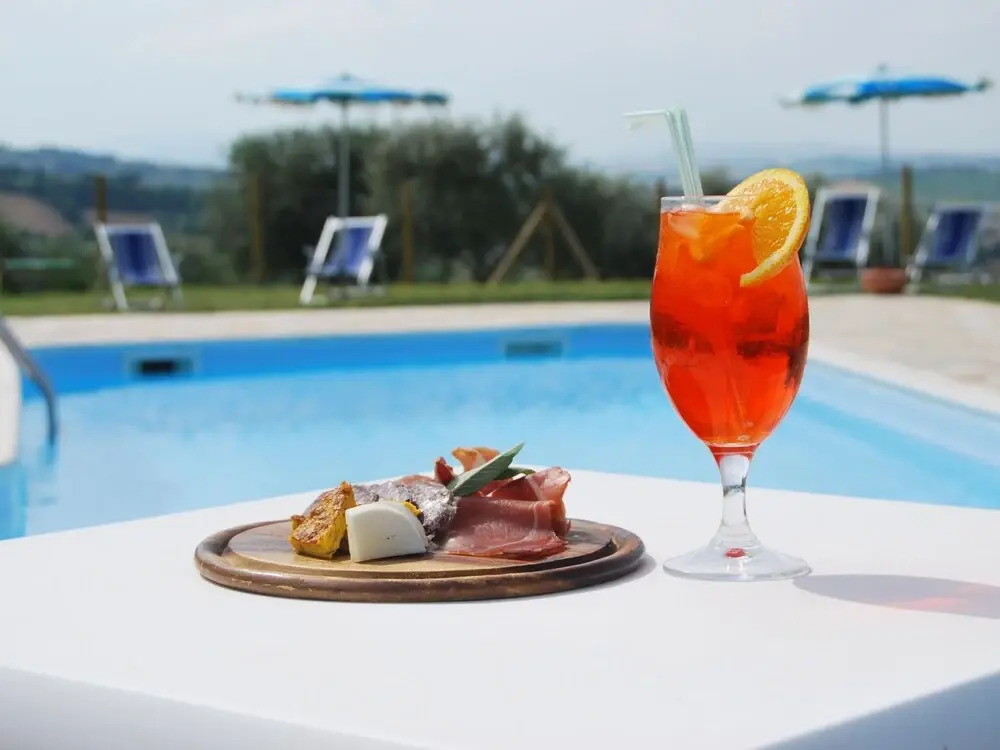 Farmhouse in Marche With Pool & Verdicchio Wines