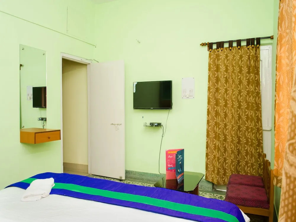Debs Guest house