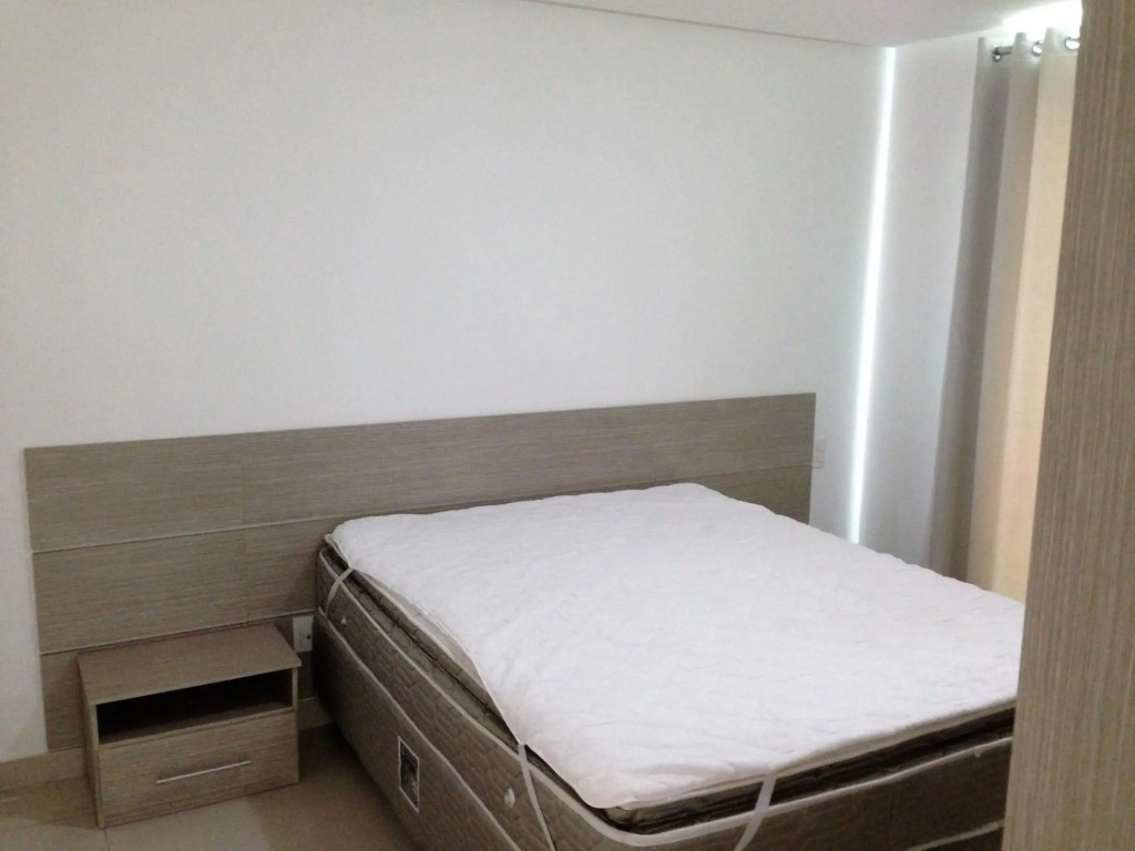 Cobertura Duplex em Condomínio de Alto Luxo - 402