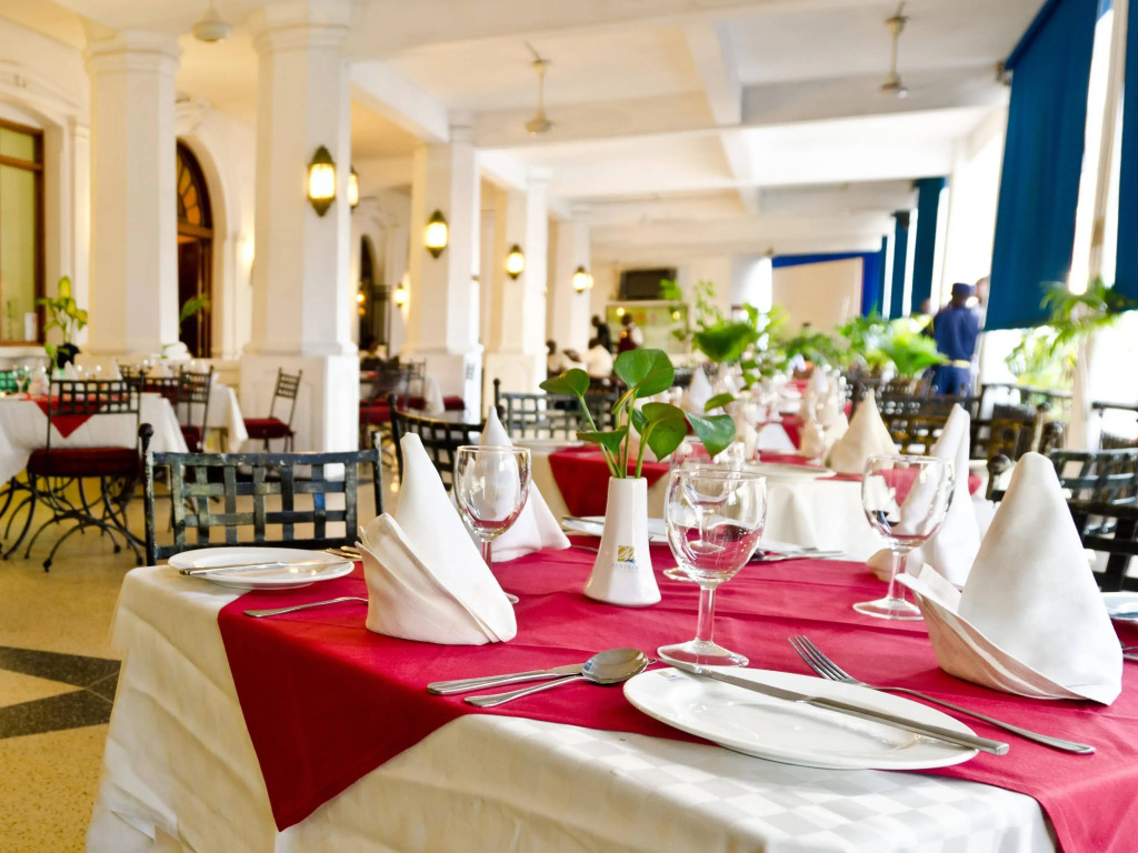 Sentrim Castle Royal Hotel