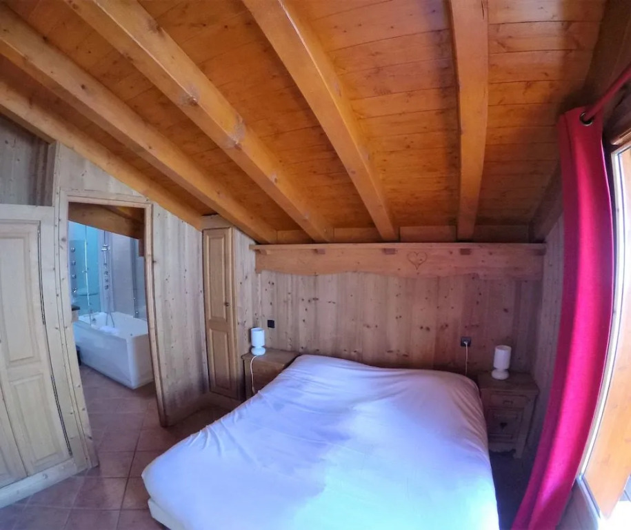 LIsatis Chalet Hotel