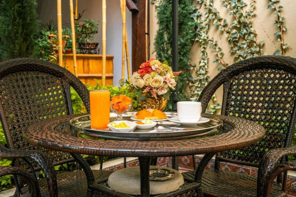 Hotel La Farola