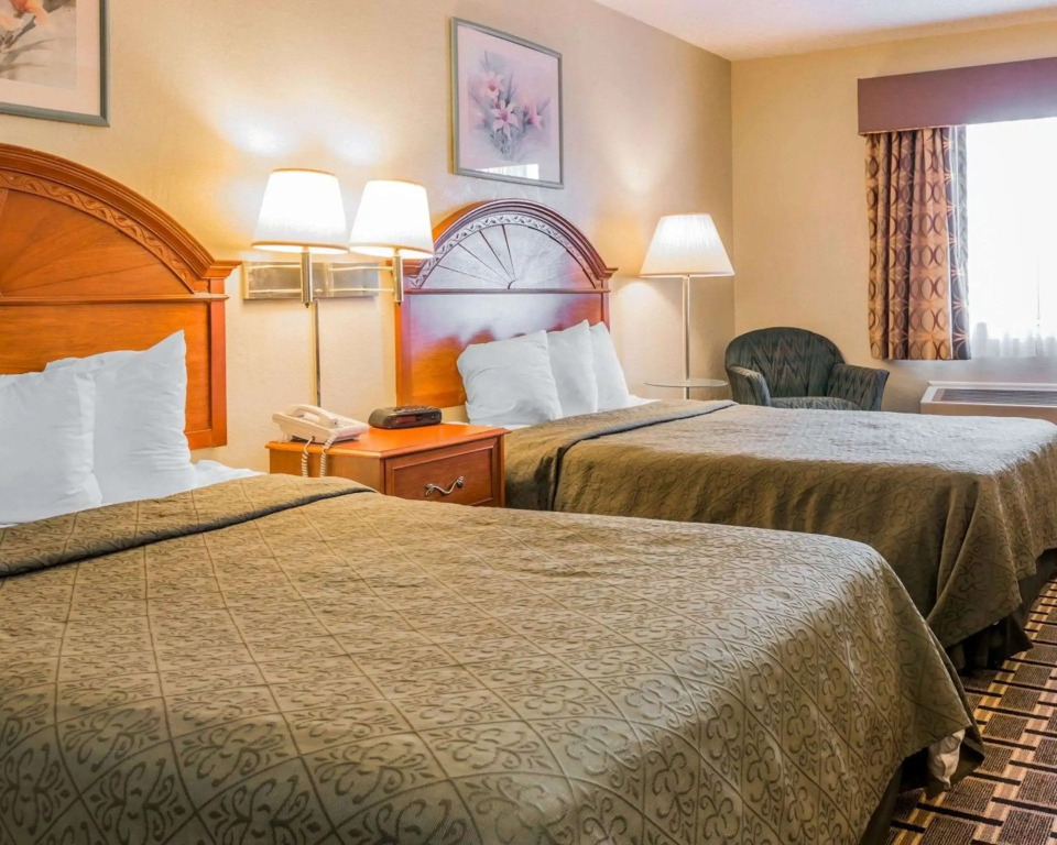 Quality Inn Grand Rapids North