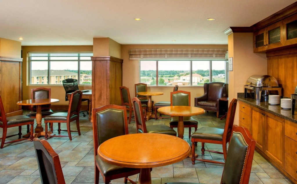 Delta Hotels by Marriott Midwest City at the Reed Conference Center