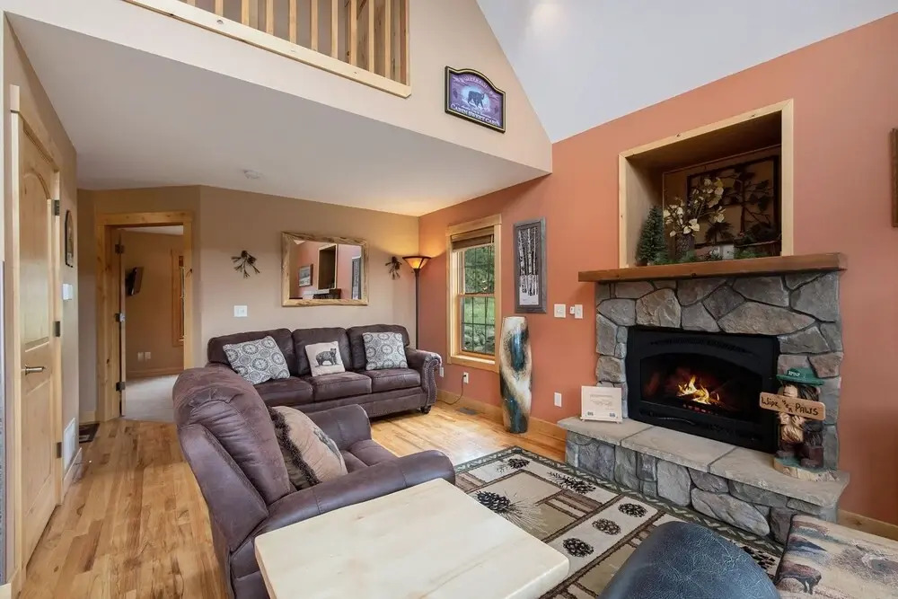 Solitude Eagle #7 - Estes Park 3 Bedroom Condo by RedAwning