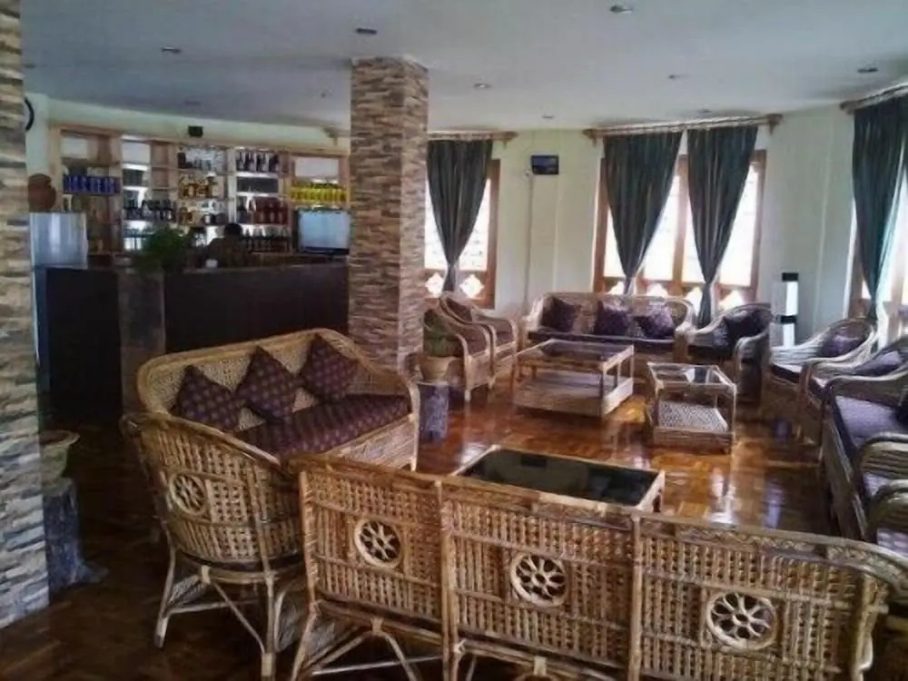Khangkhu Resort