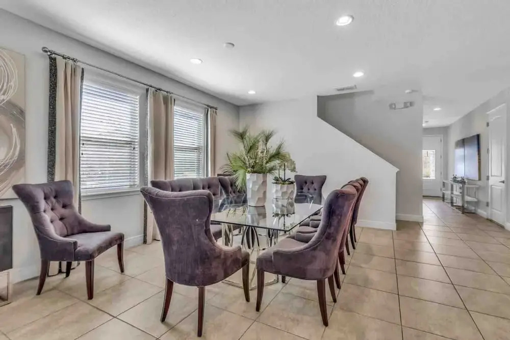Chic 8BR All Suites With Pool and Game Room