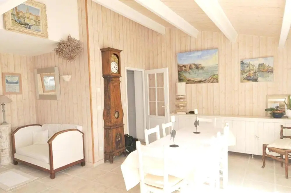 House With 3 Bedrooms in Sainte-marie-de-ré, With Enclosed Garden and Wifi - 50 m From the Beach