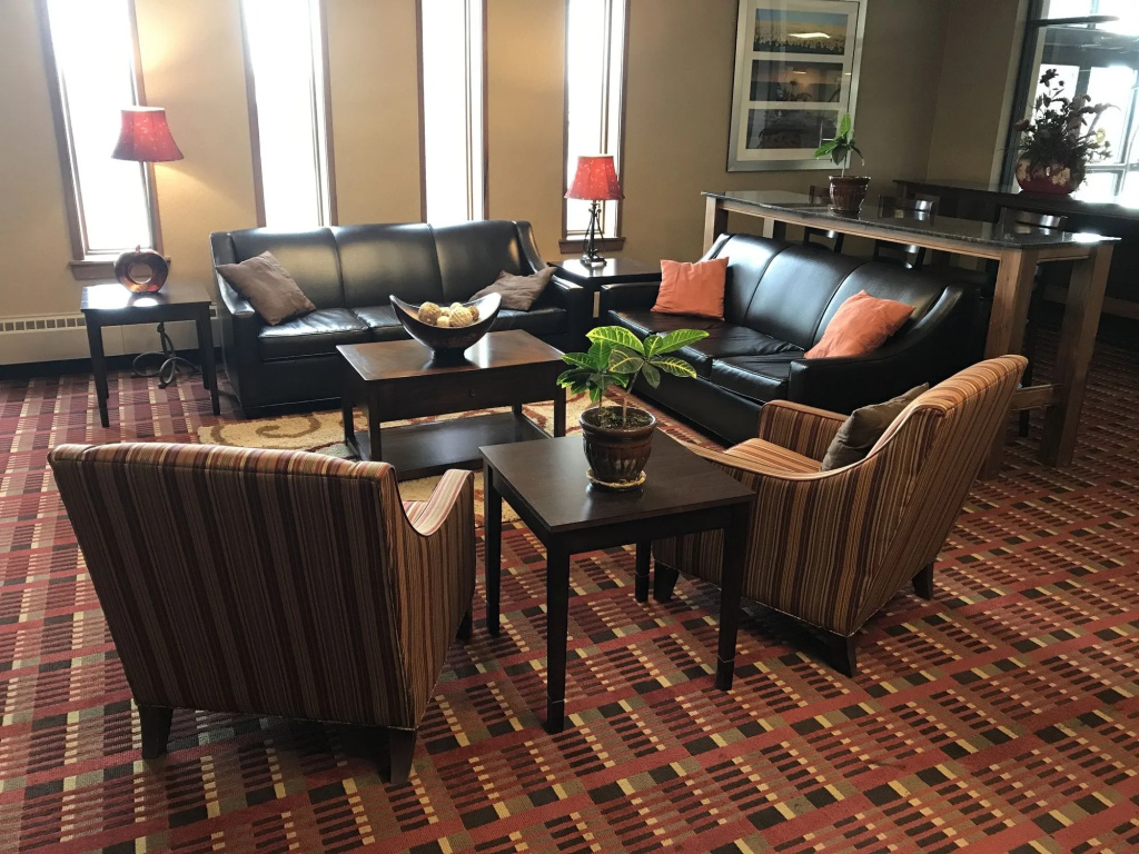 Grand Williston Hotel and Conference Center