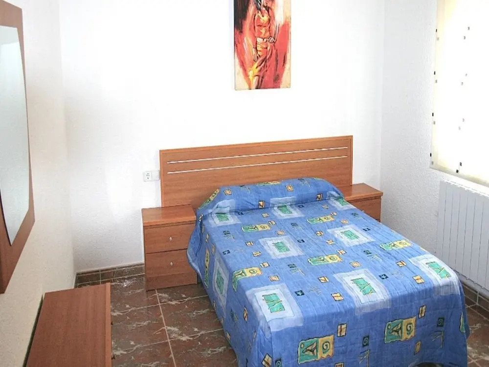 Villa - 6 Bedrooms with Pool and WiFi - 104106