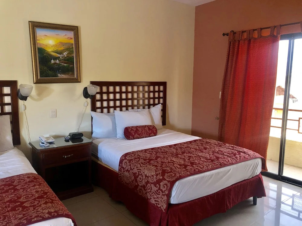Hotel Plaza Maria