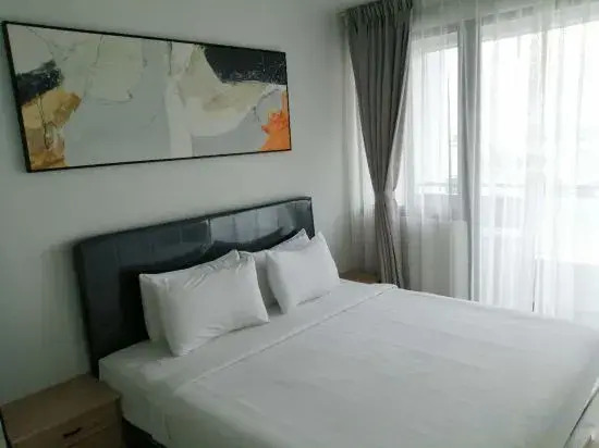 ImPian 1Br Condo