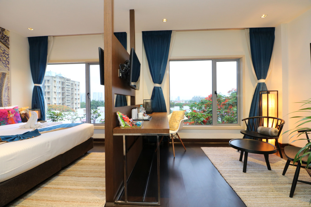 Hotel Gallery 67