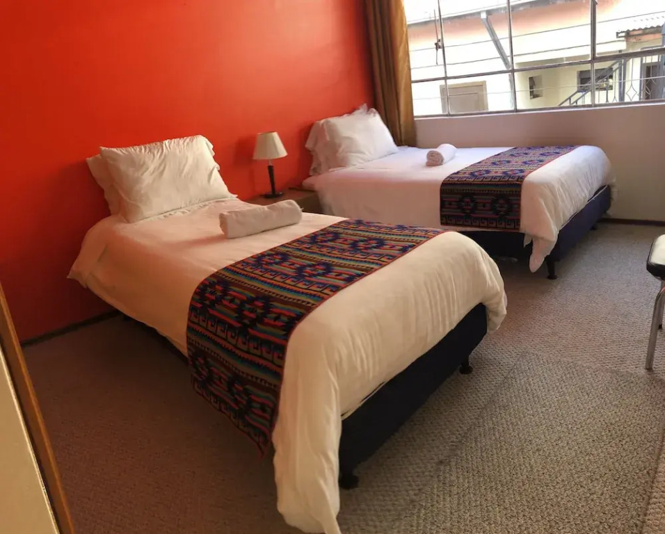 Papucho's Guest House