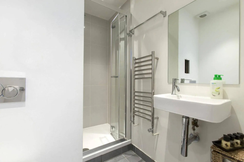 Club Living - Piccadilly & Covent Garden Apartments