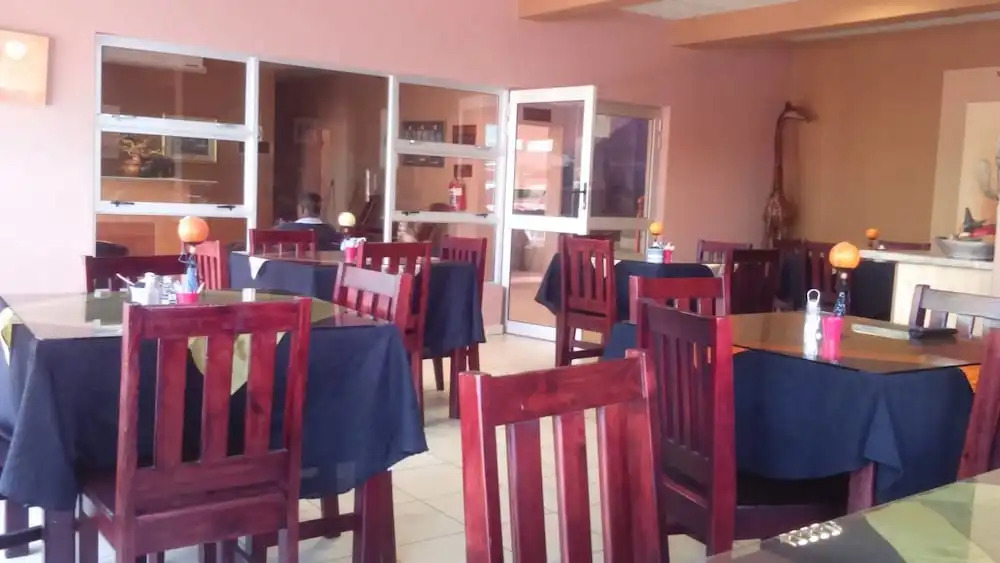 Cactus Inn